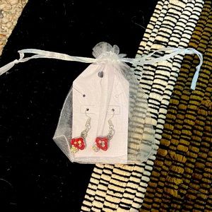 Gem Muschroom Earrings!🍄